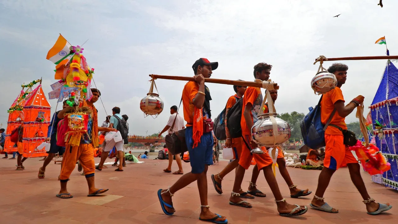 kawad-yatra