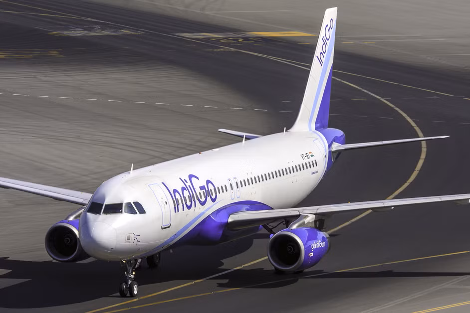 how to reach uttarakhand by Air