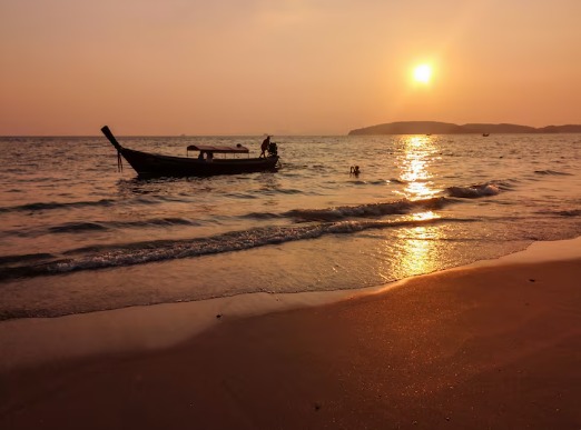 Dhanushkodi Beach, Tamil Nadu - Where Two Oceans Meet